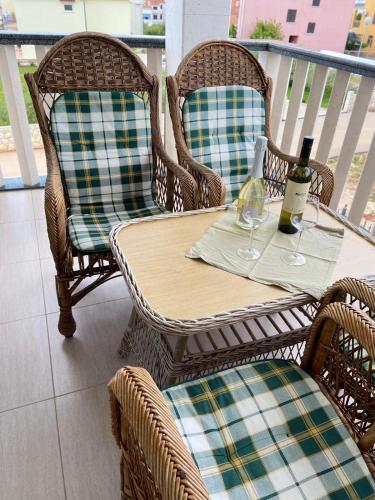 Vila Luca island KRK / Malinska