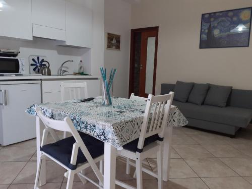 Dapur atau dapur kecil di Nonnacettyhouse