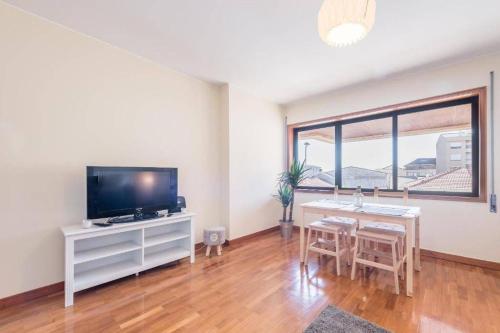 Gaia House - Apartamento com Metro à Porta e Centro Histórico Perto