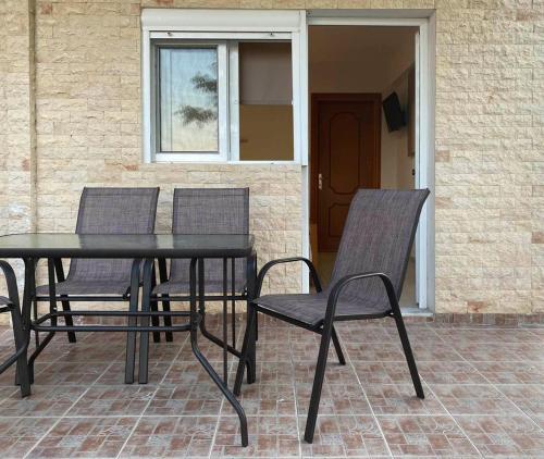 Gallery image of PROPERSTAY 107 - Villa Sea View Polychrono in Polykhrono