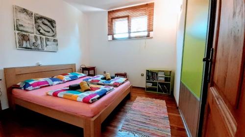 Легло или легла в стая в Zelena kuća- GREEN HOUSE
