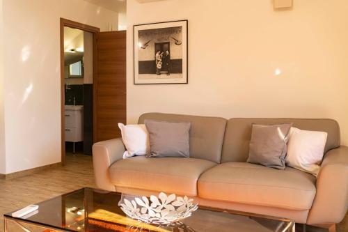 Posezení v ubytování Suites in Erbalunga