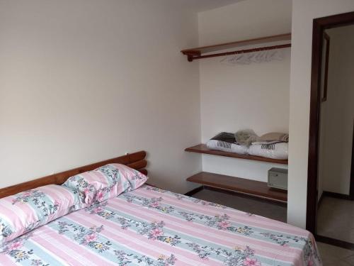 Cama o camas de una habitación en Residencial LA CORTE vamos