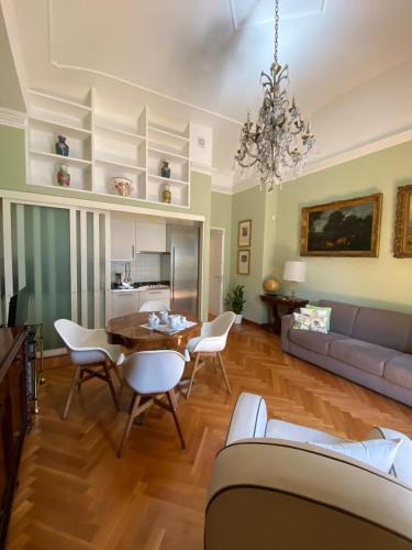 Julius suite photo 26