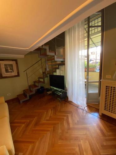 Julius suite photo 30