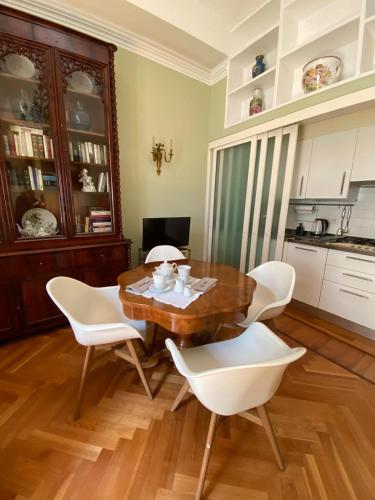 Julius suite photo 22