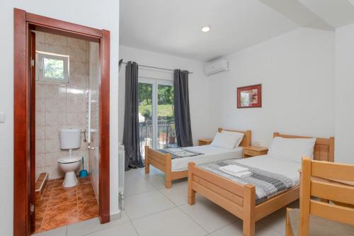 Koupelna v ubytování Guest house Vila Vedesa