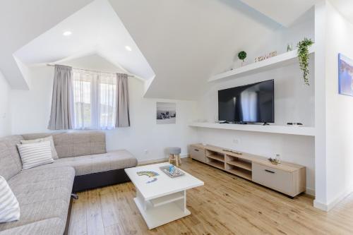Gallery image of Apartment Darka 1 in Sumartin