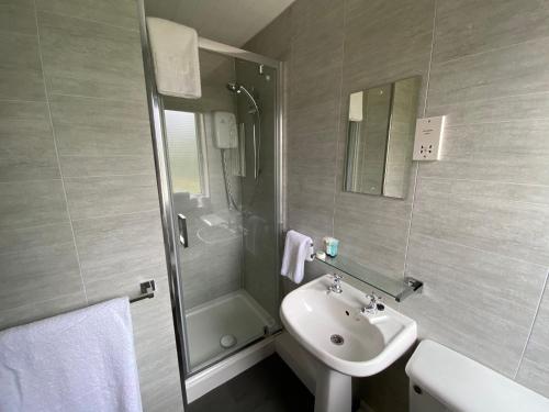 Old Farm Hotel photo 65