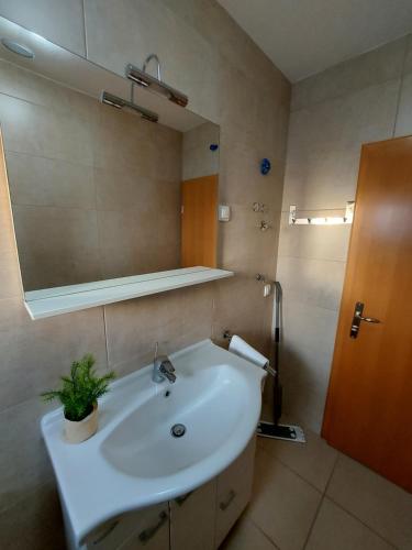 Salle de bains dans l'établissement Guest House As
