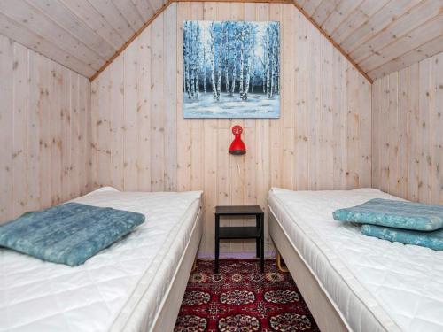 Postel nebo postele na pokoji v ubytování Holiday home Skærbæk II