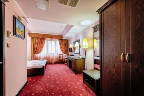 Gallery image of Dolphin Hotel in Lazarevskoye