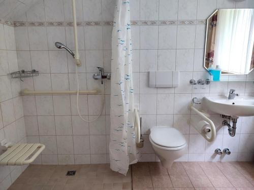 Ванна кімната в Gockescher Hahn