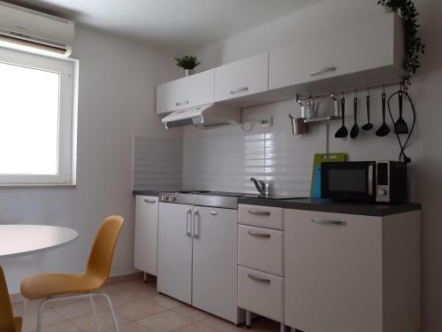 Gallery image of Apartment Zlata in Rab