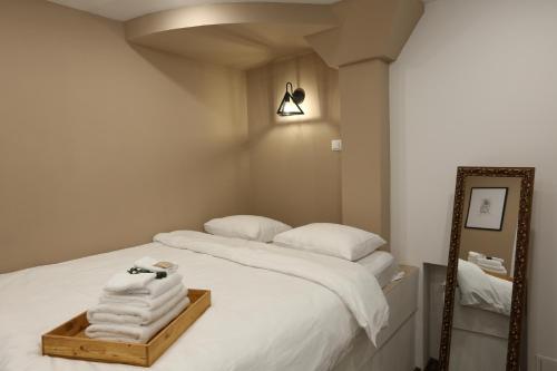 hotelise I Artist Apartment