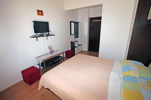 Zdjęcie z galerii obiektu Room in Medulin with terrace, air conditioning, WiFi 3488-8 w Medulinie