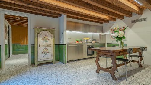 Tagiapiera Design Venetian Studio, Veneția, Italia