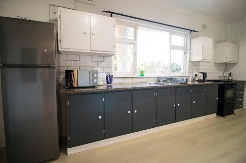 Dapur atau dapur kecil di 16 st Johns - Apartment