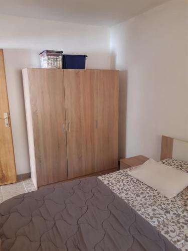 Katil atau katil-katil dalam bilik di LAVE II cozy house
