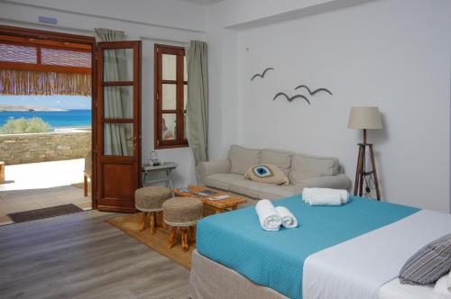 Syros Wellness Luxury Suites
