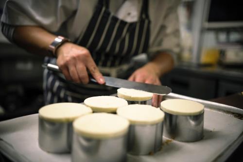 Other activities available at the hotel or nearby 