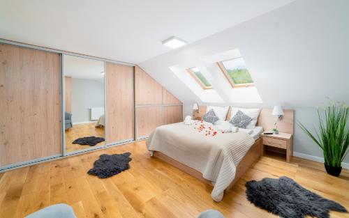 Posteľ alebo postele v izbe v ubytovaní Apartament Karkonoskie Tarasy
