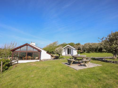 Tymynydd Cottage – Photos 2