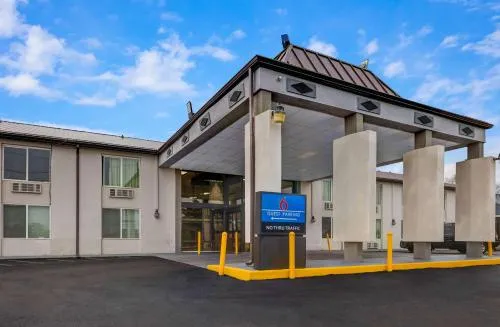 Motel 6 Indianapolis IN in Carmel