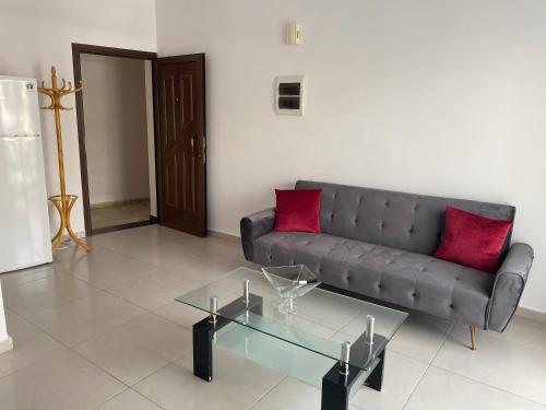 Ruang duduk di Beachside Apartment in Kato Paphos Lighthouse 81