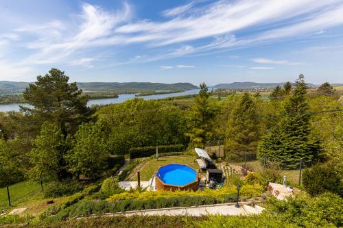 Kép Sunset Hill Vendégház Zebegény szállásáról Zebegényben a galériában