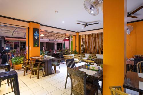 Gallery image of Hotel Sole in Patong Beach