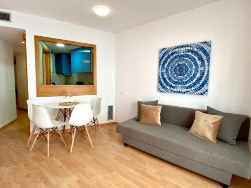 Fotografia z galérie ubytovania Apartamento acogedor en el Puerto de Cambrils v destinácii Cambrils