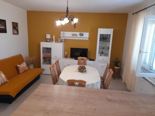 Gallery image of Apartman Lipa in Senj