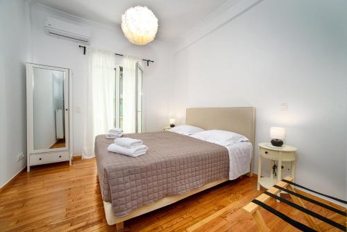 Acropolis area family friendly 2bdr apartment