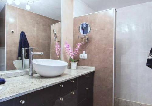 Apartment-3Bed-2Bath-CityCentre-NearBeach