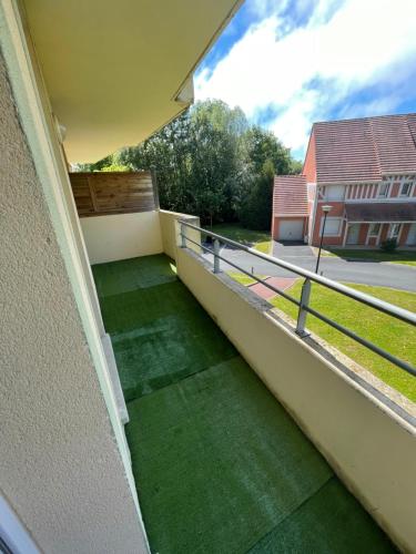 Gallery image of F3 proche Deauville Piscine in Touques