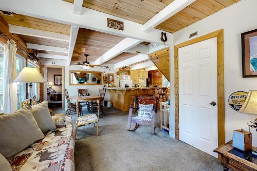 Beary Happy Cabin – Photos 2