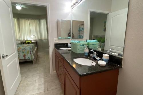 LUXURY and VINTAGE space to enjoy your vacation!! photo 4