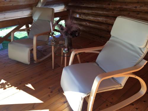 Un lugar para sentarse en GOLD RIVER