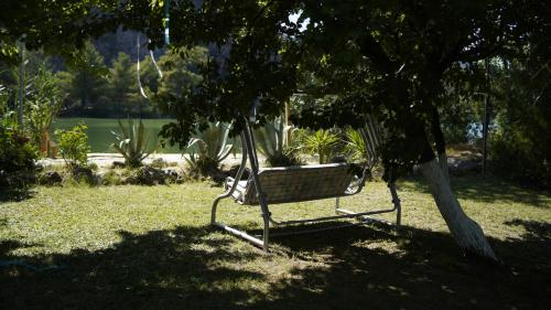 Un jardín fuera de Dalyan YUNUS HOTEL
