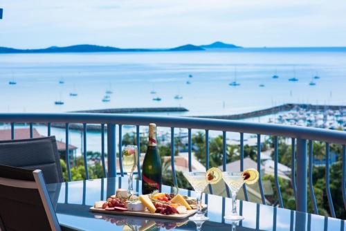 Sea Star on Airlie – Photos 2