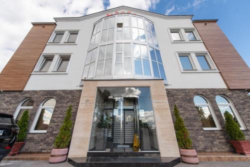 Budova, kde se hotel nachází
