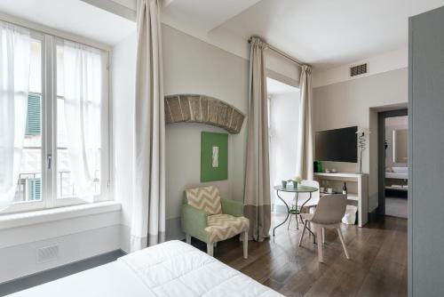 TV a/nebo společenská místnost v ubytování GombitHotel