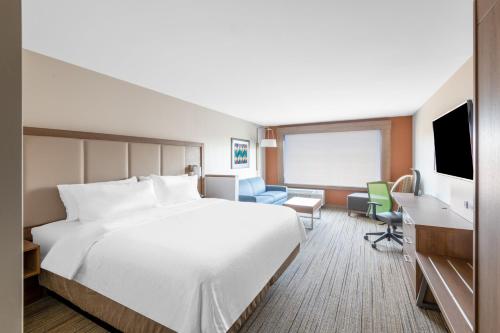 Holiday Inn Express & Suites - Phoenix - Airport North, an IHG Hotel Image