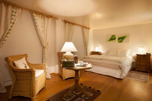 Posezení v ubytování Auberge Saint Laurent