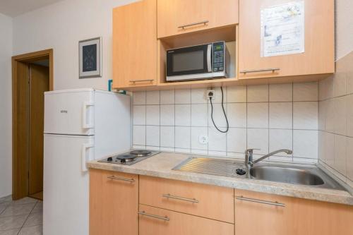 Galeriebild der Unterkunft Apartment in Orebic with sea view, balcony, air conditioning, WiFi (4934-8) in Orebić