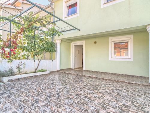 Apartment in Medulin with sea view, terrace, air conditioning, Wi-Fi (4635-3)