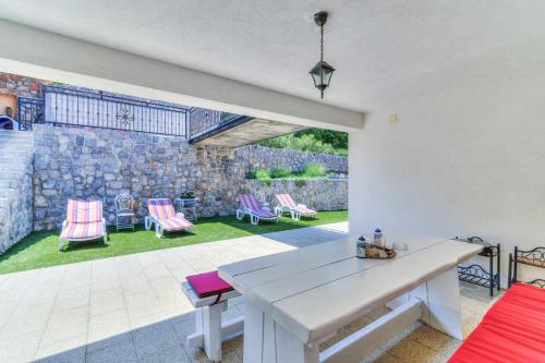 Apartments Antic
