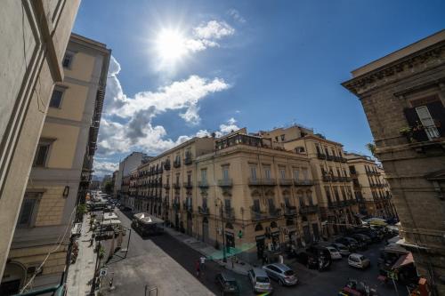 a view of a city street with buildings at Amaris in Palermo