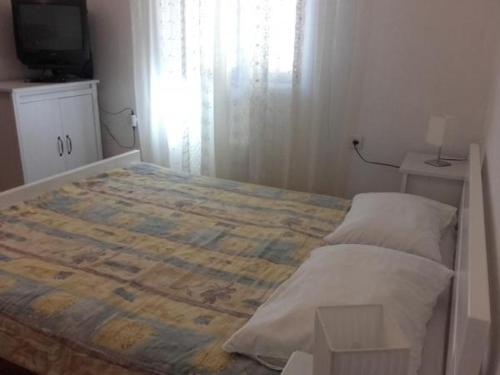 Apartment in Biograd na Moru with Terrace, Air conditioning, Wi-Fi (4801-2)